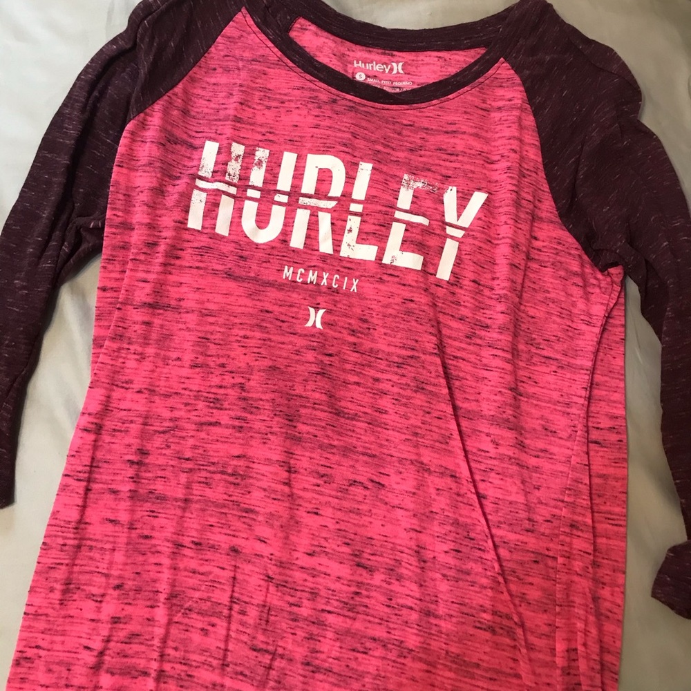 Hurley woman’s 3/4 sleeve top